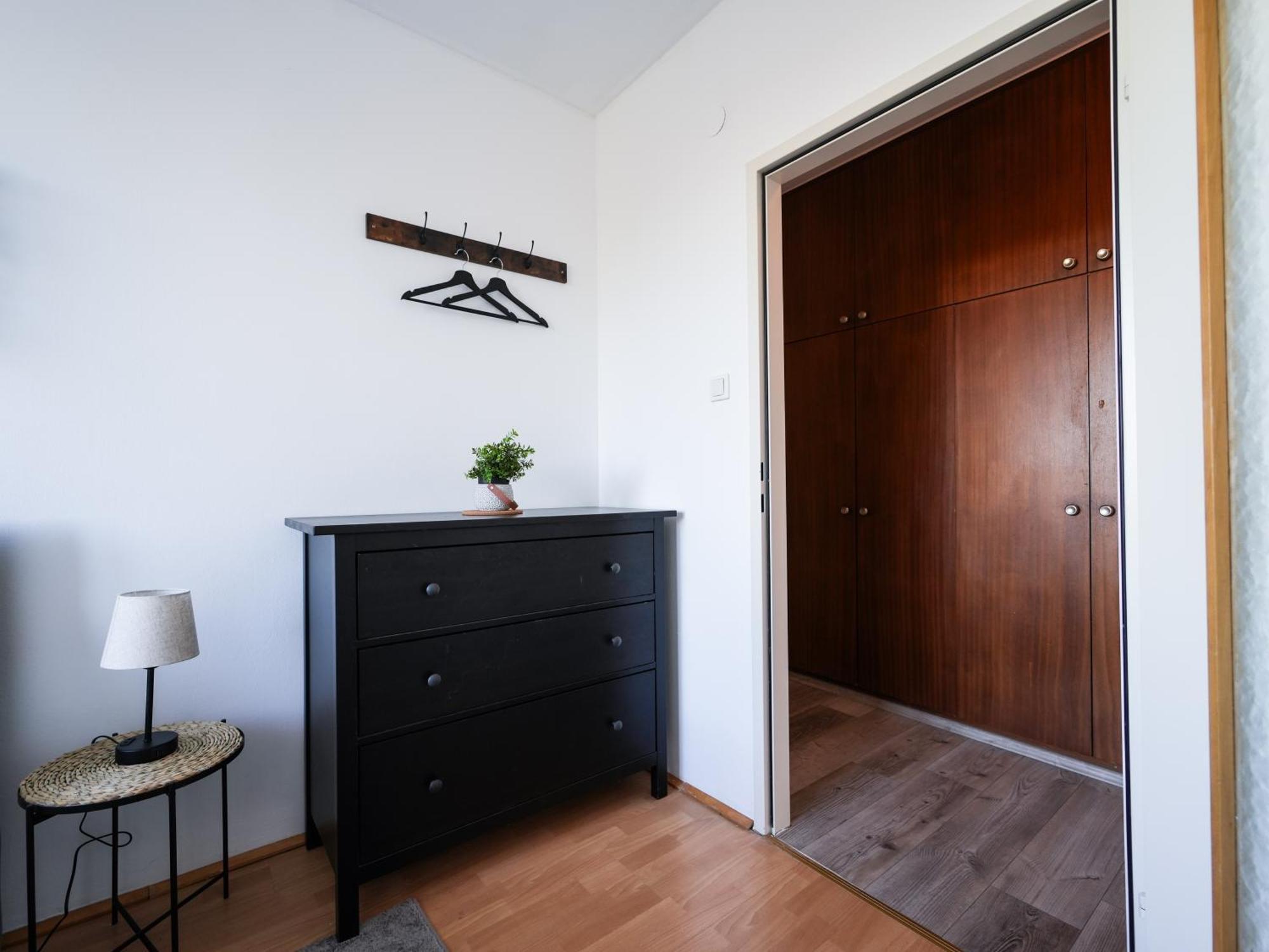 Spacious Apartments With View & Free Parking Wiener Neustadt Exterior photo
