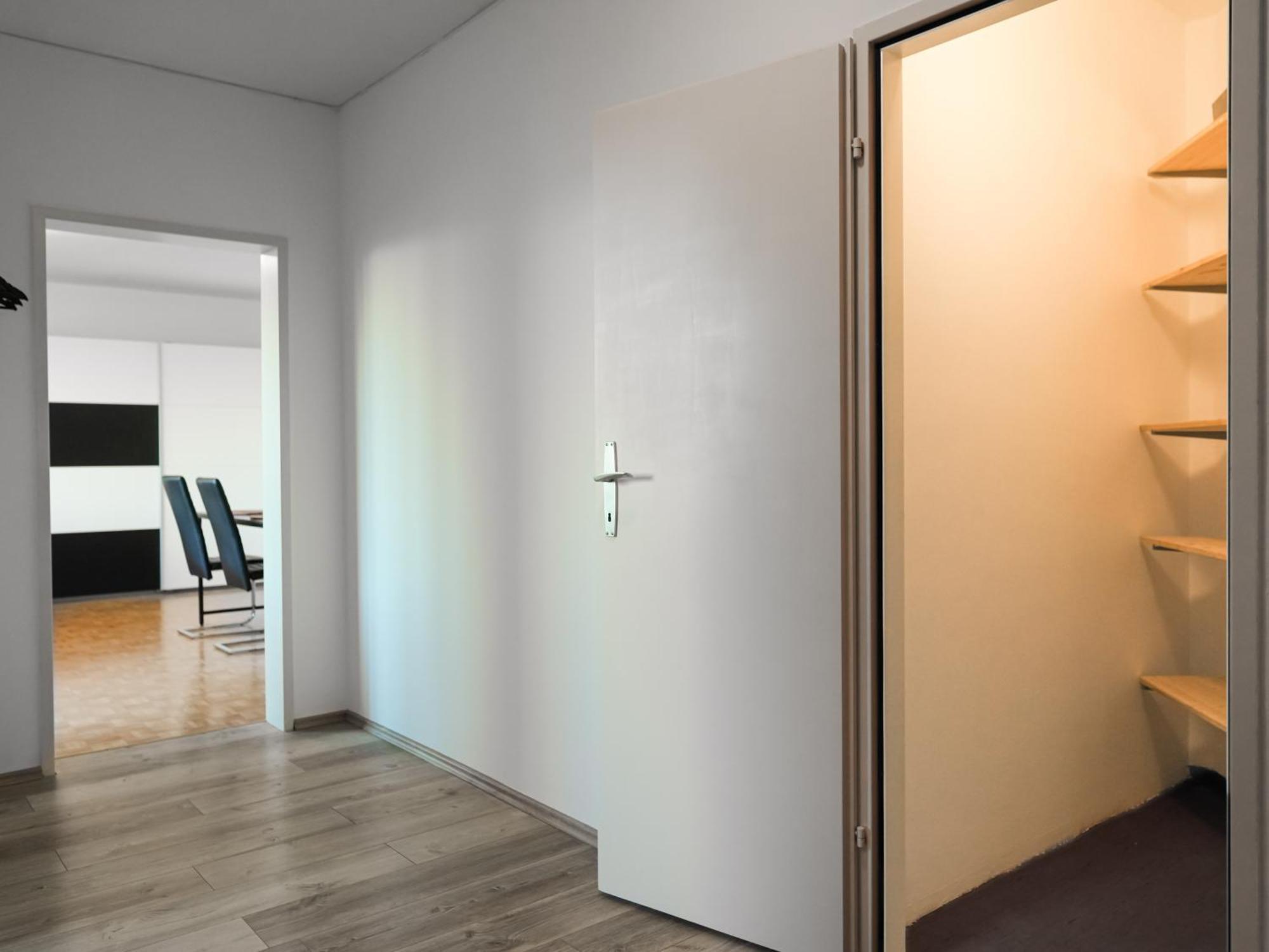 Spacious Apartments With View & Free Parking Wiener Neustadt Exterior photo